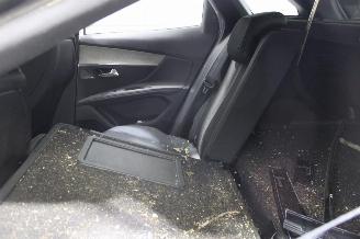 Peugeot 3008  picture 12