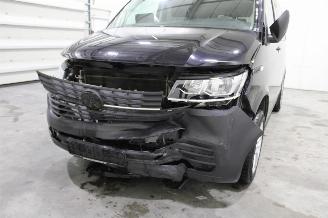 Volkswagen Transporter T6.1 Combi picture 7