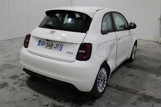 Fiat 500E  picture 3