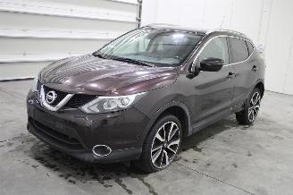 Schadeauto Nissan Qashqai  2016/9