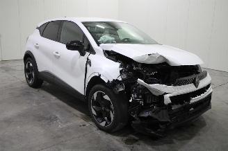 Renault Captur  picture 2