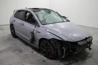 Volkswagen Golf  picture 3