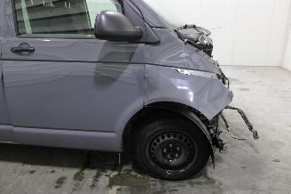 Volkswagen Transporter T6 picture 8