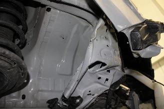 Peugeot 208  picture 19