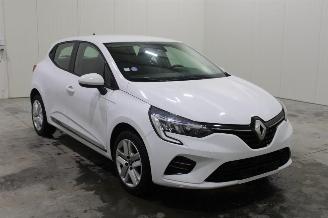 Renault Clio  picture 2