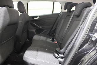 Ford Focus  picture 11