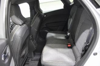 Renault Captur  picture 12