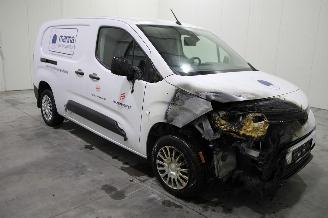 Toyota ProAce CITY picture 2