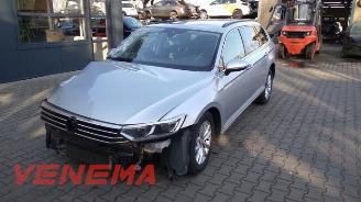 Auto da rottamare Volkswagen Passat Passat Variant (3G5), Combi, 2014 / 2024 2.0 TDI 16V 150 2017/11