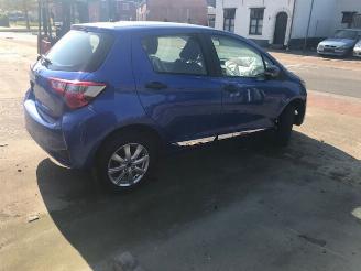 Démontage voiture Toyota Yaris BENZINE - 1000CC 2017/1