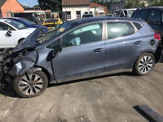 Auto da rottamare Kia Cee d benzine - 1000cc 2016/1