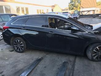 Vrakbiler auto Hyundai I-40 1700CC - DIESEL - 140KW 2016/1