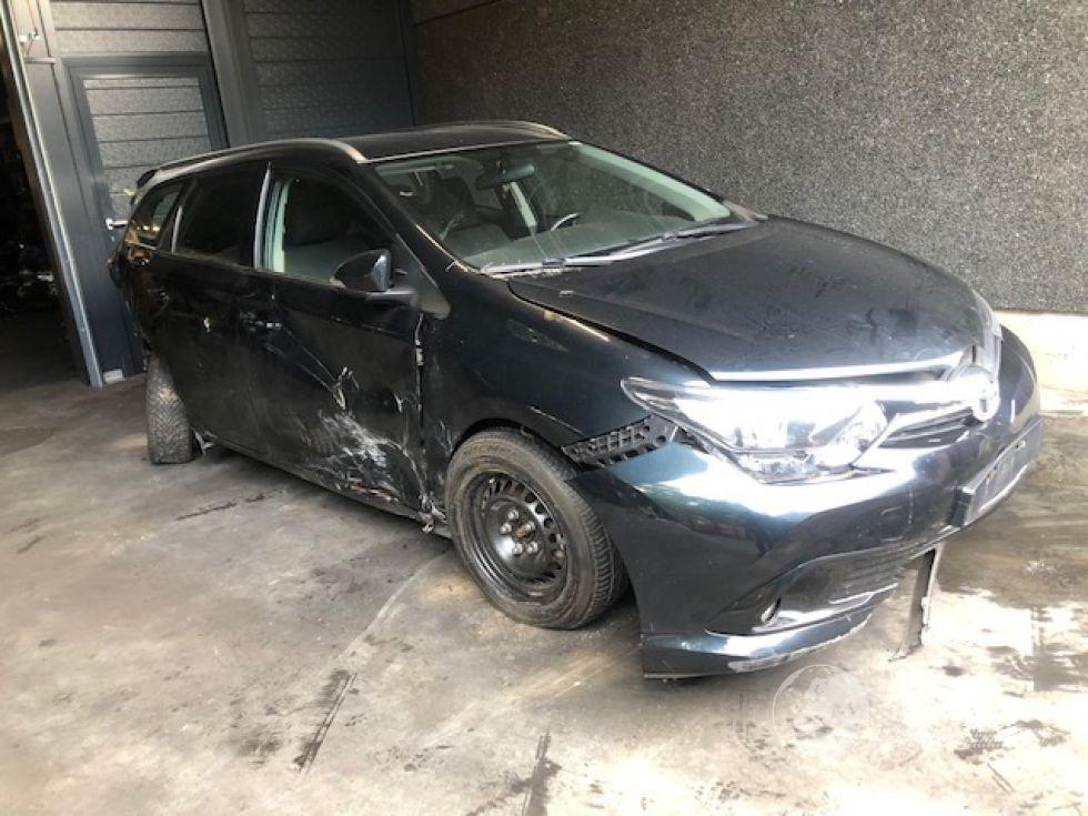 Toyota Auris Touring Sports 