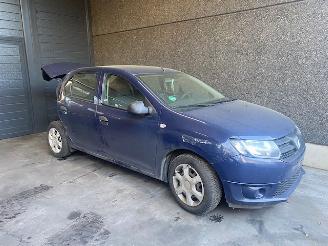 Autoverwertung Dacia Logan Logan II Sedan 2012 1.2 16V Sedan 4Dr Benzine 1.149cc 55kW 2013/1