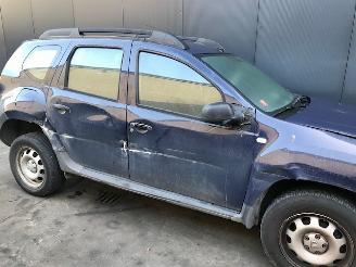 Dacia Duster (HS) SUV 2009 / 2018 1.6 16V Hi-Flex SUV   1.598cc 77kW (105pk) FWD picture 3