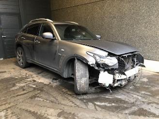 Salvage car Infiniti Q70 DIESEL- 3000CC -175KW 2016/1