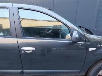 Dacia Sandero Sandero I (BS), Hatchback, 2008 / 2013 1.2 16V picture 18