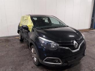 damaged passenger cars Renault Captur Captur (2R), SUV, 2013 0.9 Energy TCE 12V 2016/2