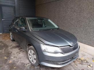 Auto da rottamare Skoda Fabia Fabia III (NJ3), Hatchback 5-drs, 2014 / 2021 1.4 TDI 12V 90 2015/5