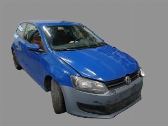 Coche siniestrado Volkswagen Polo Polo V (6R), Hatchback, 2009 / 2017 1.2 12V 2011/4