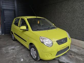 Salvage car Kia Picanto Picanto (BA), Hatchback, 2004 / 2011 1.0 12V 2010/6