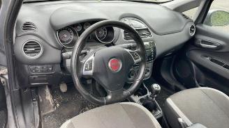 Fiat Punto Punto Evo (199), Hatchback, 2009 / 2012 1.4 picture 14