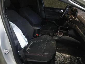 Ford Focus Focus 4, Hatchback, 2018 / 2025 1.0 Ti-VCT EcoBoost 12V 125 picture 16