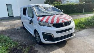 Uttjänta bilar auto Peugeot Expert Expert (V1/VA/VB/VE/VF/VT/VY), Van, 2016 2.0 Blue HDi 180 16V 2023/9