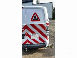 Peugeot Expert Expert (V1/VA/VB/VE/VF/VT/VY), Van, 2016 2.0 Blue HDi 180 16V picture 6