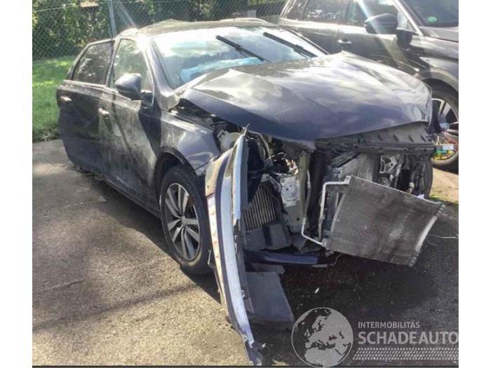 Peugeot 308 308 SW (L4/L9/LC/LJ/LR), Combi 5-drs, 2014 / 2021 1.5 BlueHDi 130