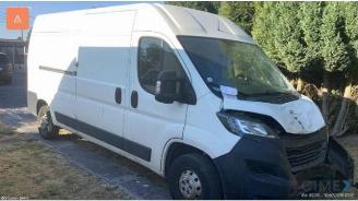 Salvage car Peugeot Boxer Boxer (U9), Van, 2006 2.2 Blue HDi 120 2020/7