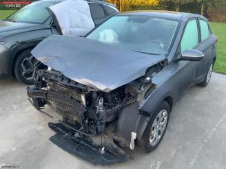 Salvage car Hyundai I-20 i20 (GBB), Hatchback, 2014 / 2020 1.2i 16V Lpi 2014/6