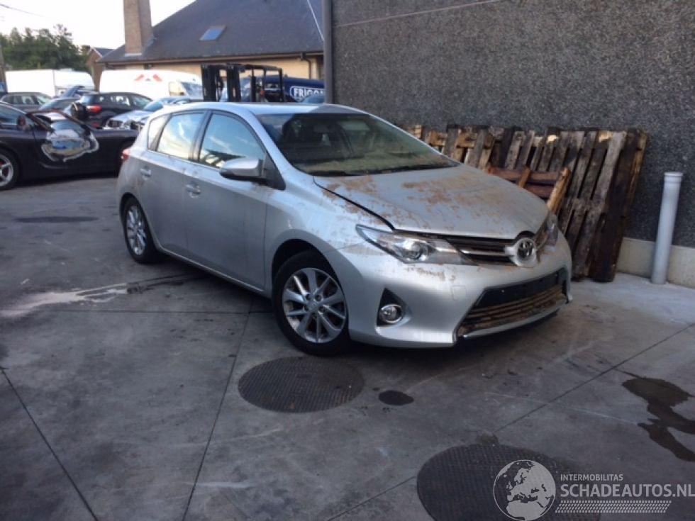 Toyota Auris 1400cc diesel