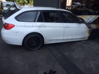 Vrakbiler auto BMW 3-serie F31  320diesel 2013/1