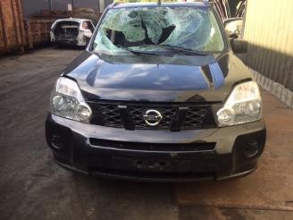 Vrakbiler auto Nissan X-Trail  2010/2