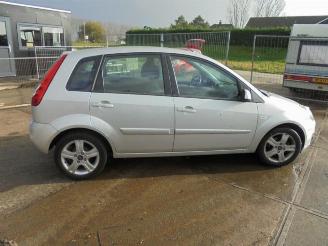 Ford Fiesta Fiesta 5 (JD/JH), Hatchback, 2001 / 2009 1.3 picture 4