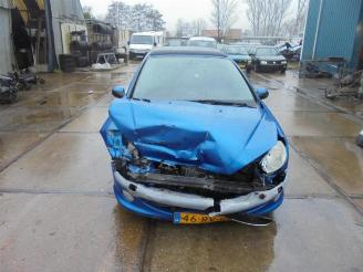 demontáž osobní automobily Peugeot 206 206 (2A/C/H/J/S), Hatchback, 1998 / 2012 1.4 XR,XS,XT,Gentry 2005/9