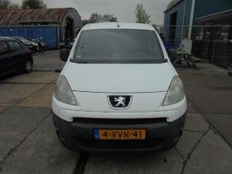 Auto da rottamare Peugeot Partner Partner Tepee (7A/B/C/D/E/F/G/J/P/S), MPV, 2008 / 2018 1.6 HDiF 90 16V Phase 1 2012/5