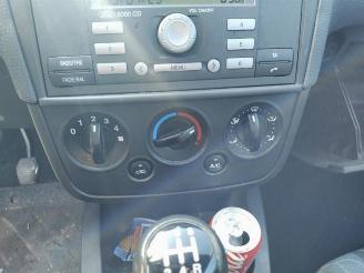 Ford Fiesta Fiesta 5 (JD/JH), Hatchback, 2001 / 2009 1.3 picture 14