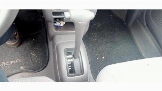 Nissan Micra Micra (K11), Hatchback, 1992 / 2003 1.0 L,LX 16V picture 5