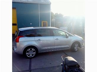 Peugeot 5008 5008 I (0A/0E), MPV, 2009 / 2017 1.6 THP 16V picture 4