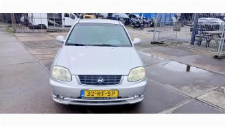 Coche siniestrado Hyundai Accent Accent, Hatchback, 2000 / 2006 1.6 16V 2005/3