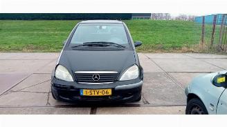 Coche siniestrado Mercedes A-klasse A (W168), Hatchback, 1997 / 2004 1.4 A-140 2002/1
