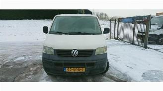 Vrakbiler auto Volkswagen Transporter Transporter T5, Van, 2003 / 2015 1.9 TDi 2008/4