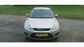Vrakbiler auto Ford Focus Focus 2 Wagon, Combi, 2004 / 2012 1.6 16V 2010/4