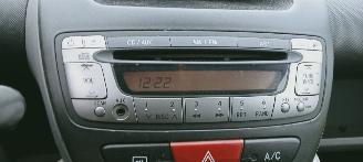 Peugeot 107  picture 6