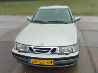 Coche siniestrado Saab 9-3 9-3 I (YS3D), Hatchback, 1998 / 2002 2.0t 16V Ecopower 2000/10