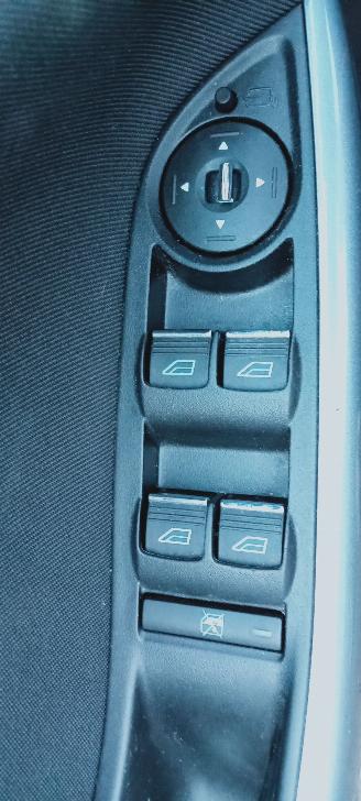 Ford Focus  picture 10