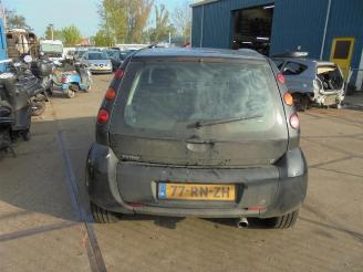 Smart Forfour Forfour (454), Hatchback 5-drs, 2004 / 2006 1.3 16V picture 3