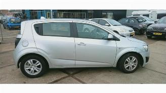 Chevrolet Aveo Aveo (300), Hatchback, 2006 / 2015 1.2 16V picture 4